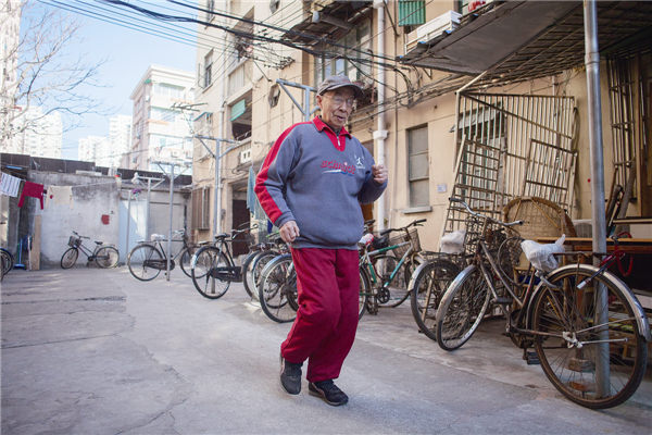 Super-fit nonagenarian is the running man