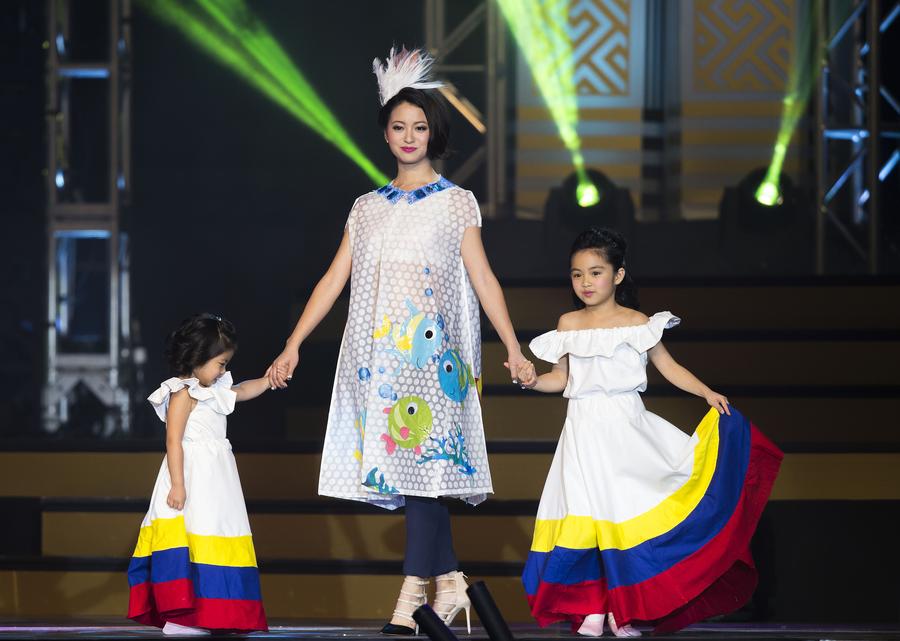 Sissi Ke crowned 2015 Miss Chinese Toronto