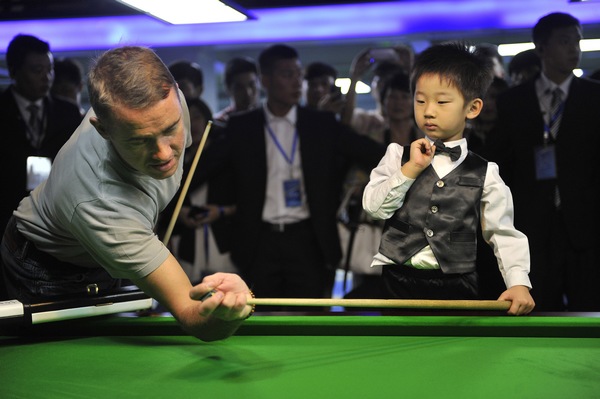 Pint-sized snooker prodigy