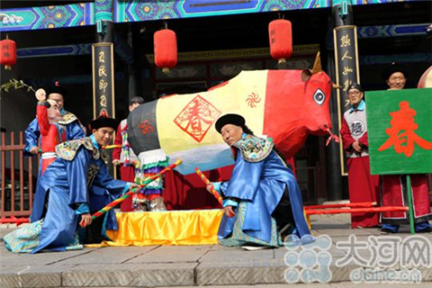 Nanyang exhibition promotes rural traditions