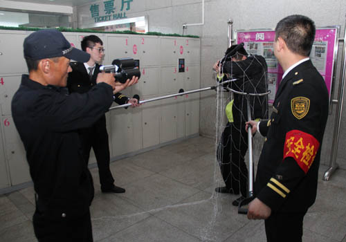 Qingdao bus station improves anti-terrorist capability