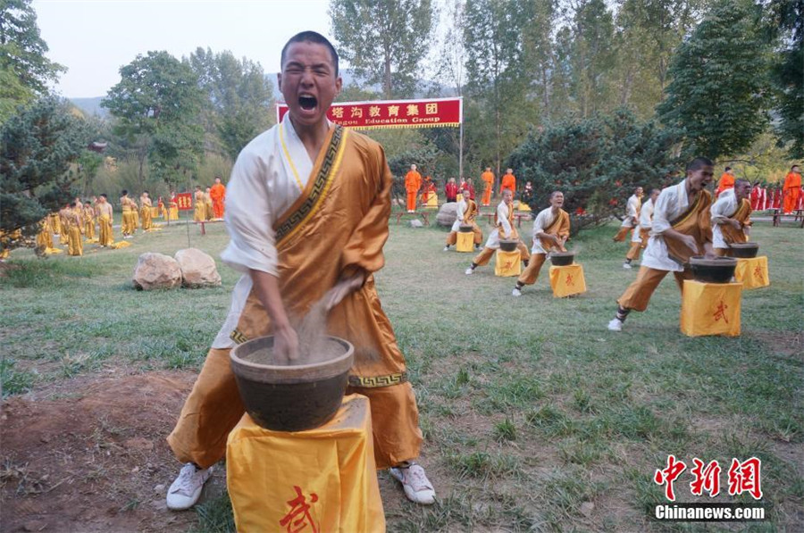 11th Zhengzhou International Shaolin Kung Fu Festival kicks off in C China