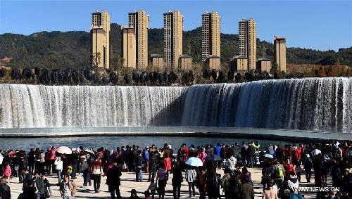 Park featuring 400m-wide manmade waterfall opens in Kunming