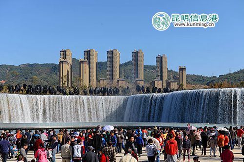 Holidaymakers attracted to Kunming during New Year holiday