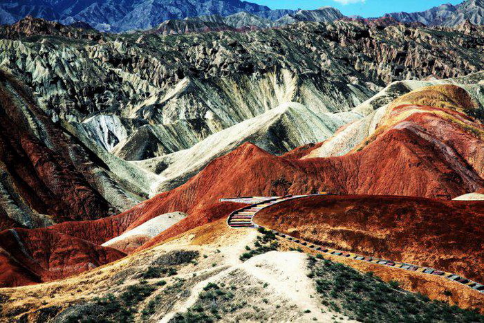 Zhangye, a city base from which to explore Danxia landform