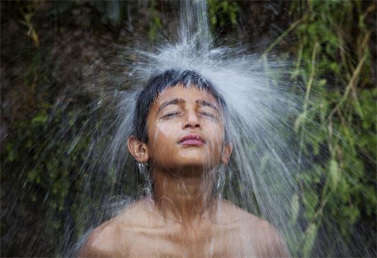 Do we need to shower daily?