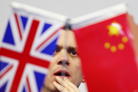 David Miliband in China for talks