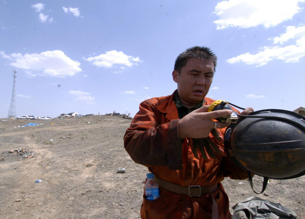 All trapped miners found dead at flooded NW China coal mine