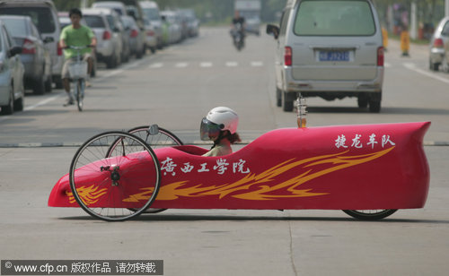 Engineering students make energy-saving vehicle