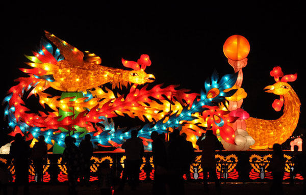 Light display dazzles for Spring Festival