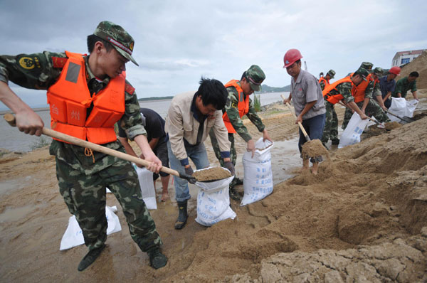 East China braces for powerful typhoon