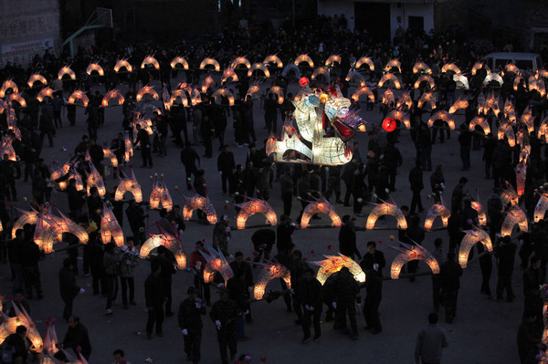 China braces for Lantern Festival