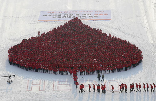 Korean students advocate blood donation