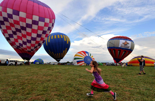 Balloon festival floats off in New Jersey