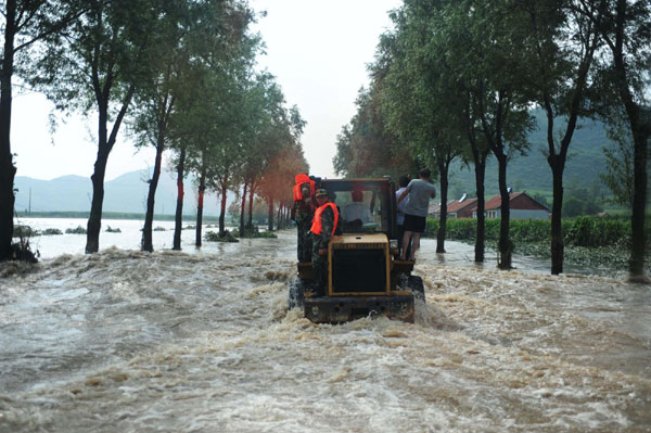 Military called in to help flood rescue