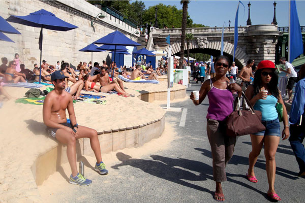 Heat wave hits France, Belgium