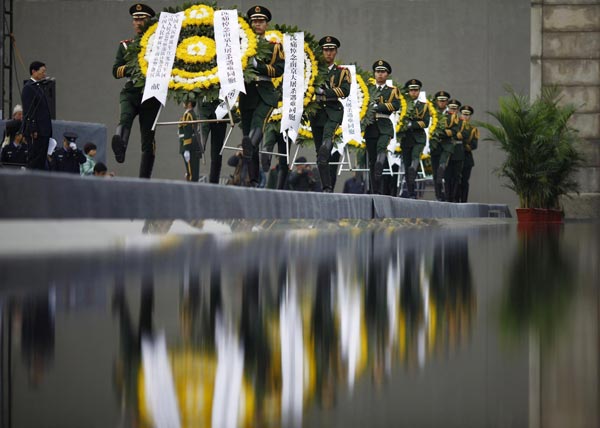 Nanjing Massacre victims remembered in E China