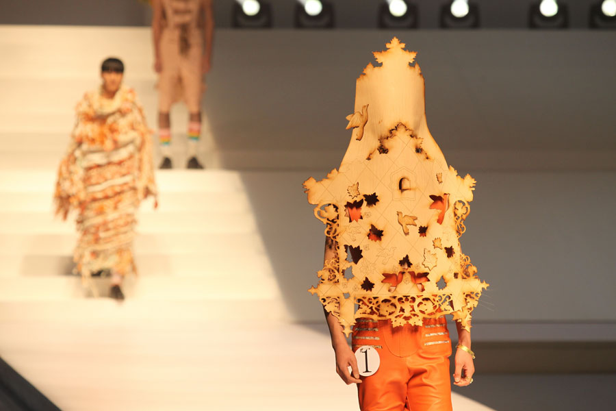 Weird and wonderful of China Fashion Week