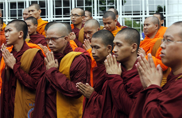 Buddhist monks hold prayer after Bodh Gaya blasts