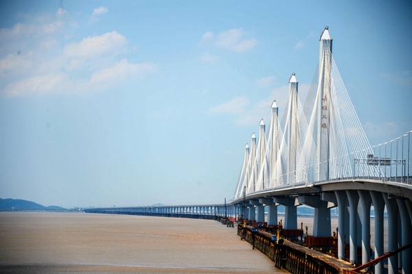 2nd bridge spanning across Hangzhou Bay to be opened