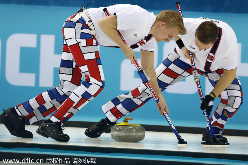 Norwegian curling team has gold-medal taste in pants