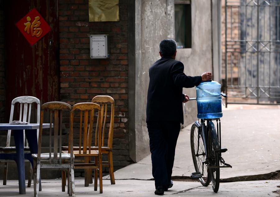 Emergency measures taken to ensure safe water supply in Lanzhou