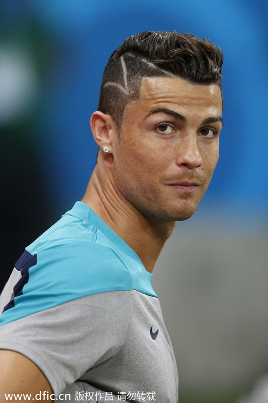 To stand out in World Cup, you need also a fancy hairstyle