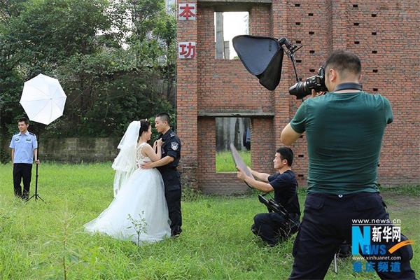 SWAT officer finds perfect range to shoot fiancée