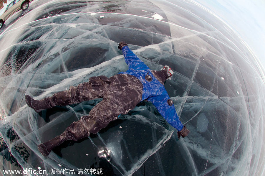 Photographs reveal magical world under Lake Baikal