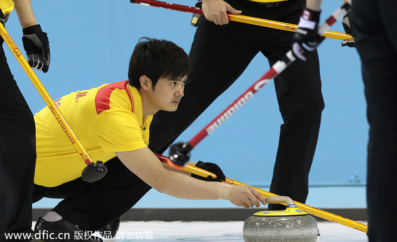 Canada beats China 10-6 in men's curling semis