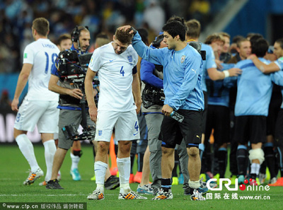 World Cup highlights: Suarez from zero to hero