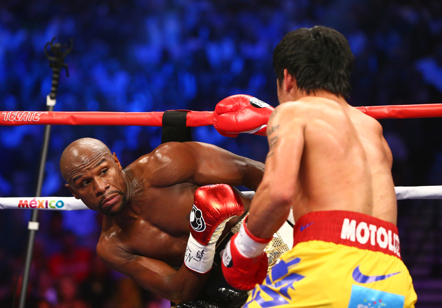 Mayweather beats Pacquiao by unanimous decision