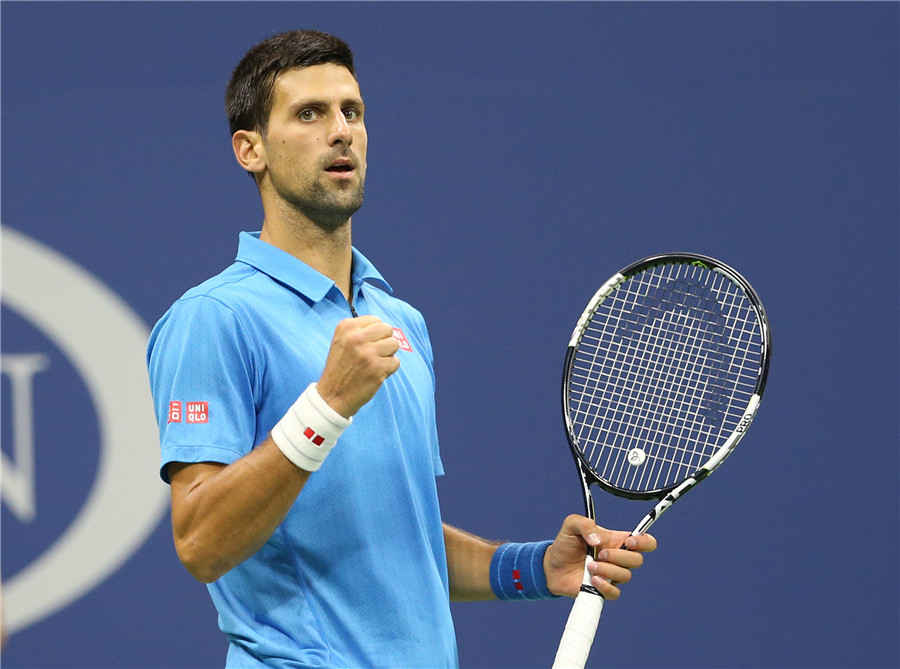 Djokovic advances to semifinals as Tsonga pulls out