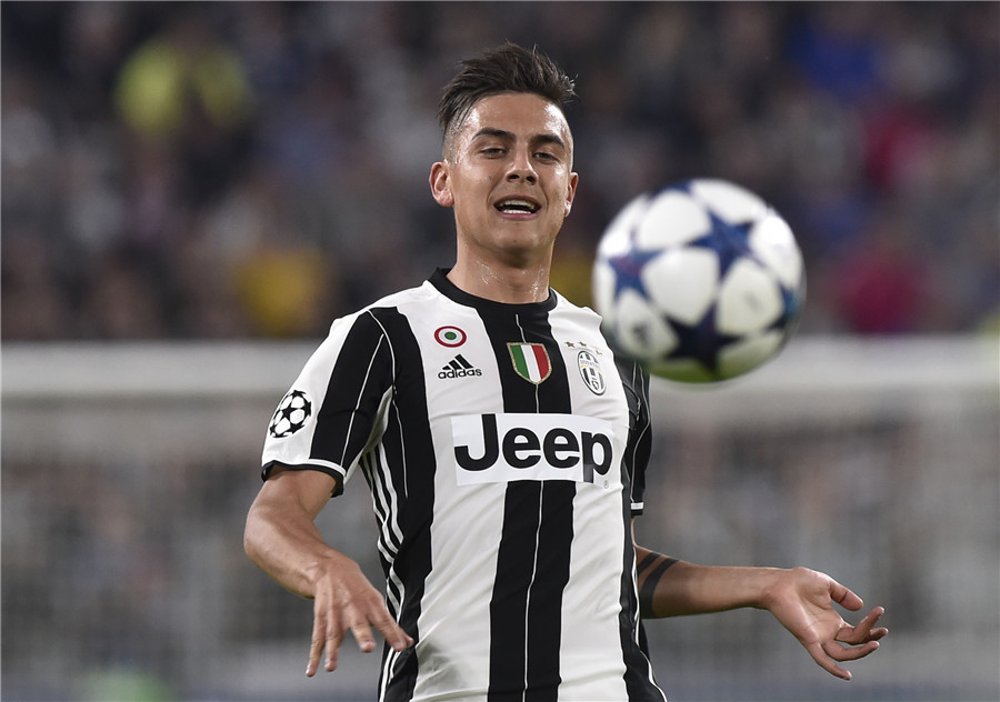 Dybala nets 2 as Juve beats Barcelona 3-0 in Champs League