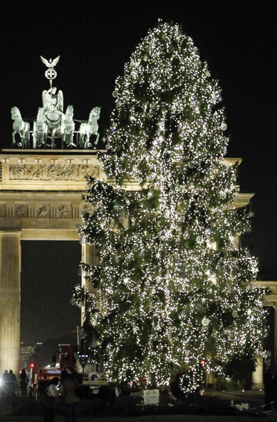 Berlin prepares for Christmas