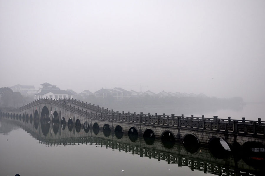 Trip to water town Zhouzhuang, China's Jiangsu