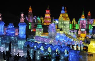 China Harbin Int'l Ice Sculpting Contest kicks off