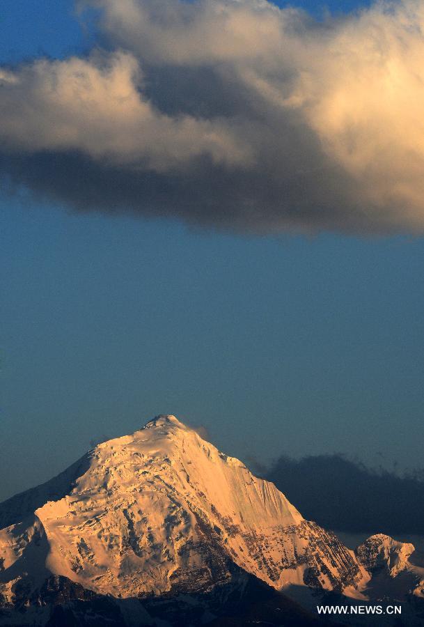 Scenery of Tibet's Mount Jomolhari