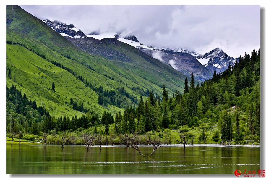 Breathtaking scenery of Mount Siguniang in SW China