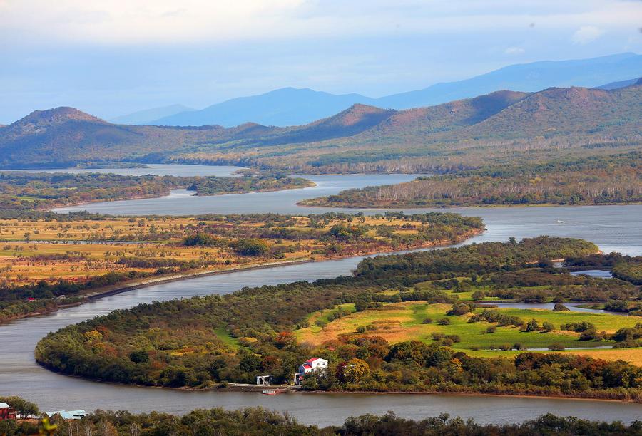 Scenery of Wusuli river along China-Russia border