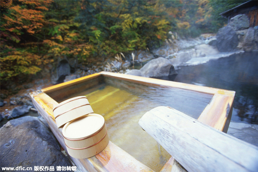 Top 10 hot spring destinations around the world