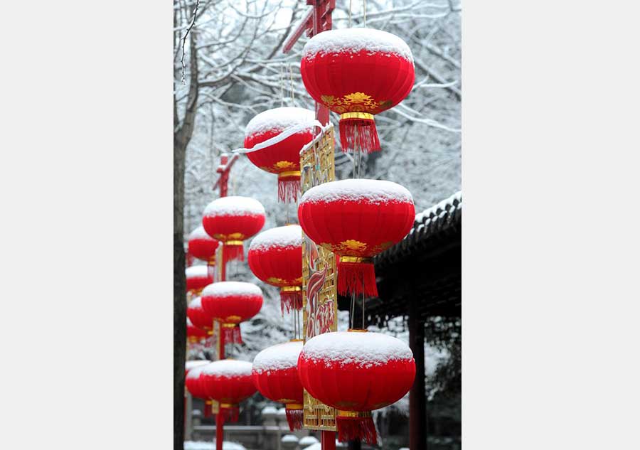 Snow scenery on Huqiu Mountain in Suzhou