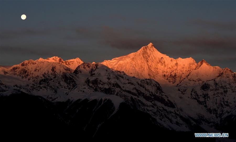 In pics: beautiful scenery of Meili Snow Mountains in SW China