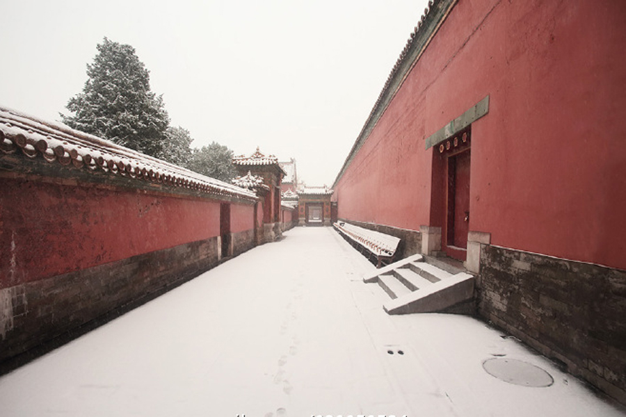 First snow at Forbidden City