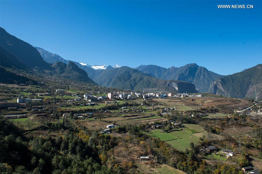 Scenery of Bingzhongluo Township in SW China's Yunnan