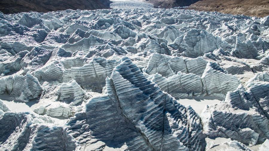 Icy beauty of Gangbu glacier in Tibet