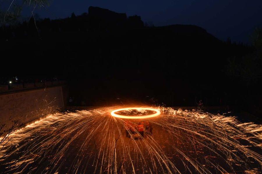 5th Jinshanling Apricot Flower Festival kicks off in Chengde