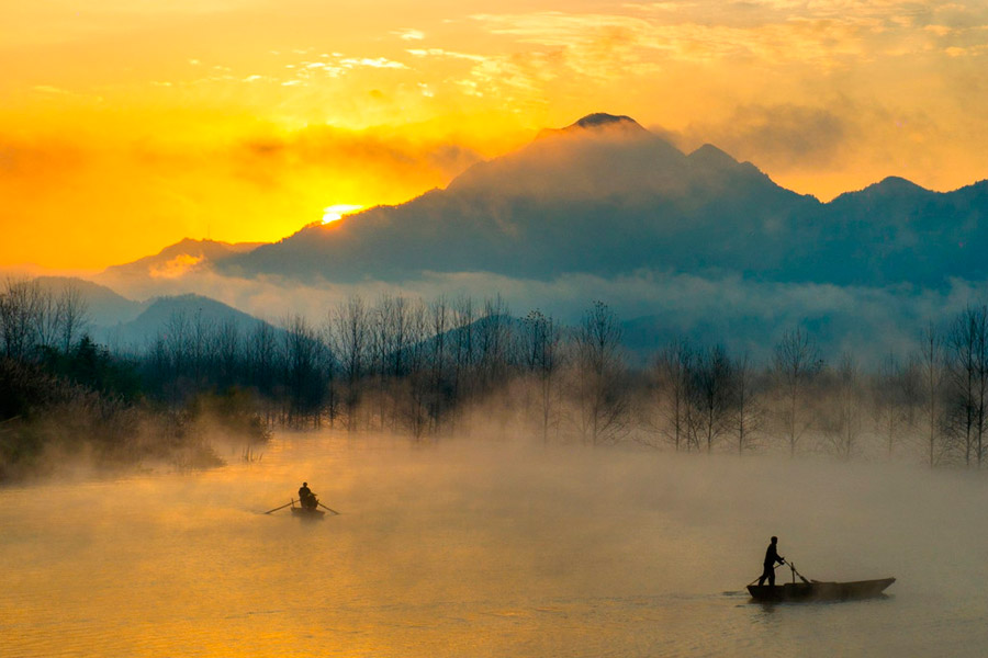 Golden paradise scenery in Central China