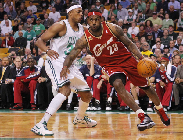 NBA：詹姆斯三雙騎士黯然出局 綠衫軍4:2晉級戰魔術