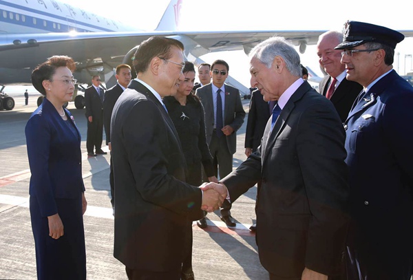 Premier Li arrives in Chile for official visit